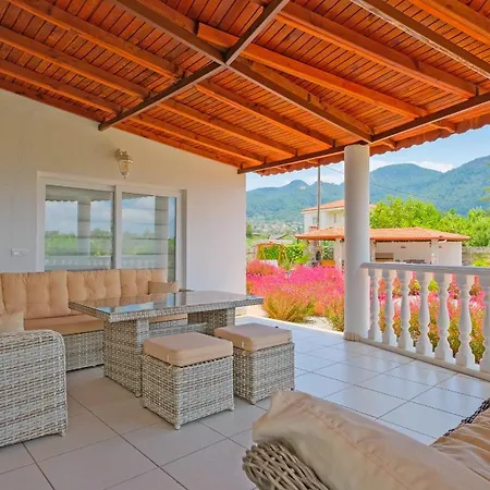 Villa Estelle *